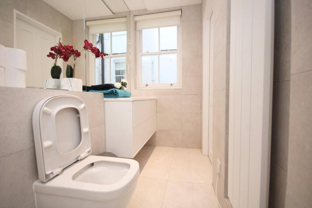 Lovely Flat In Baker Street Apartman London Kültér fotó